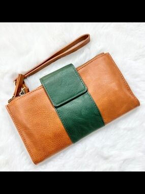 Joy Susan Camryn Colorblock Wallet Crossbody
